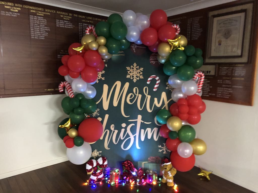 Christmas party balloon decoration